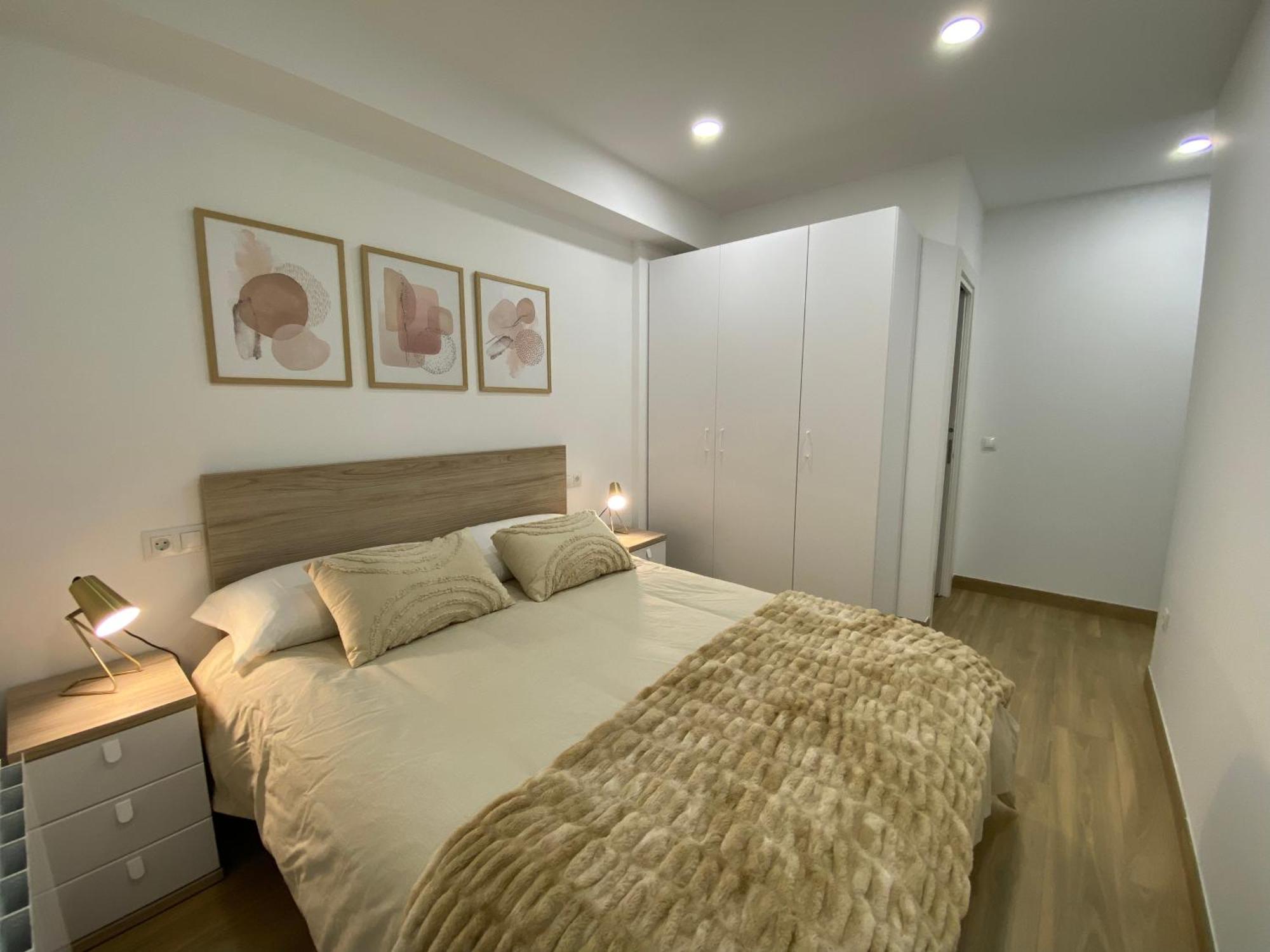 Apartament Apartamento Recien Reformado Zona Estaciones Santander Zewnętrze zdjęcie